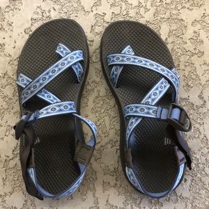 CHACOS!!! SOOOO CUTE!!! GREAT PRICE MAKE OFFERS!